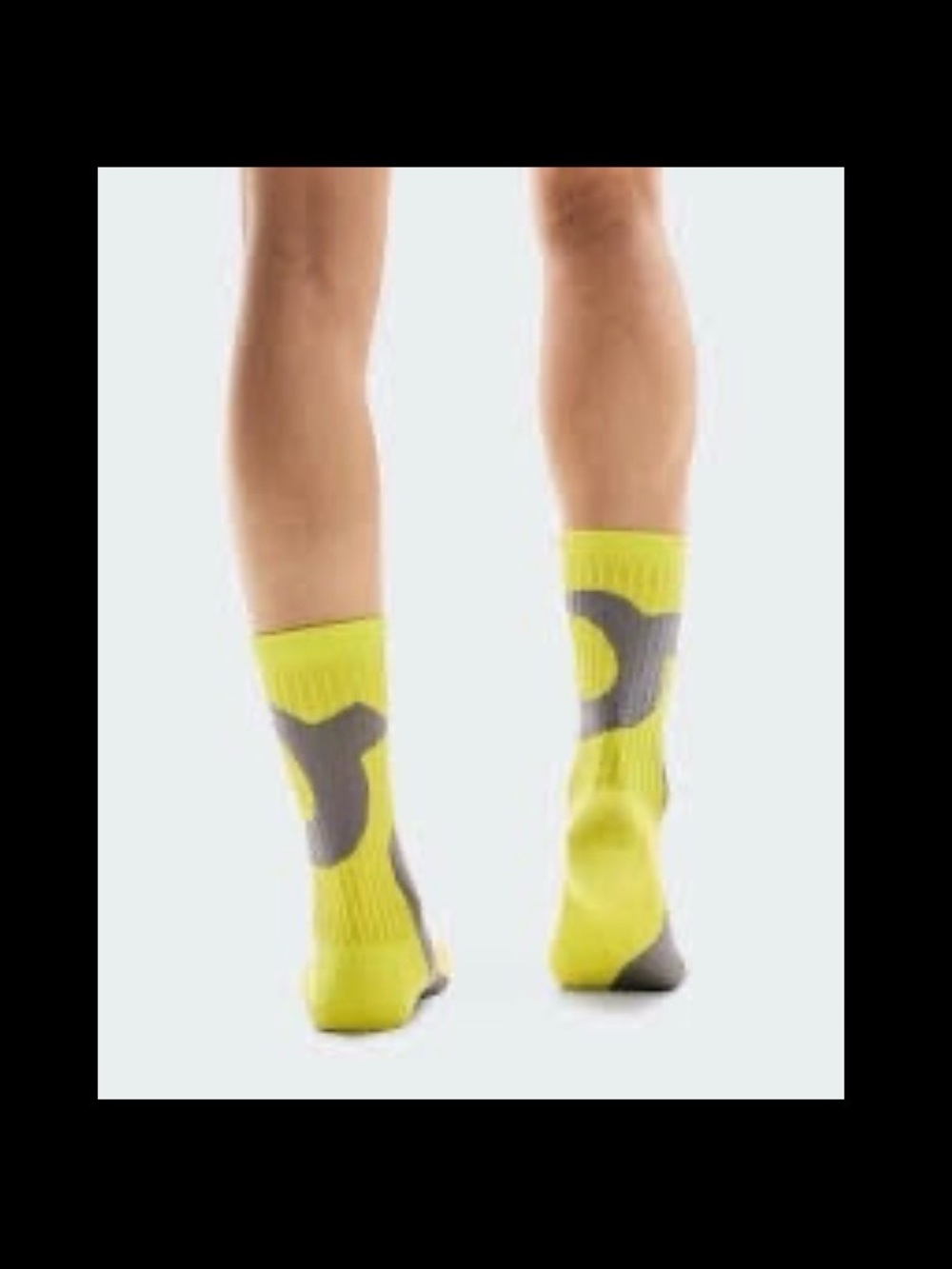 NWT ON RUNNING Liquid Logo Sock High 2P Pack of 2. Size Medium.